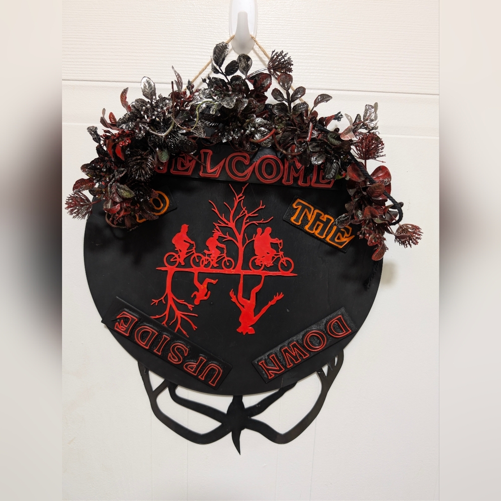 Black and Red Welcome To The Upside Down Stranger Things Door Wreath Decor